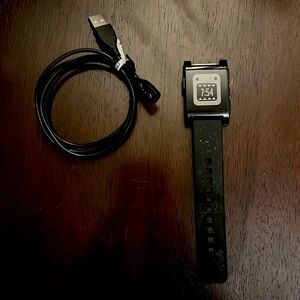 Original Pebble watch, working condition with charging cable